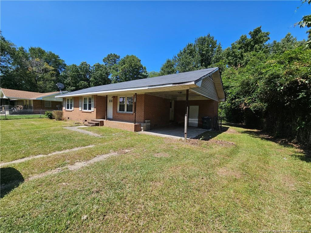 Radnor St, Fayetteville, NC 28314
