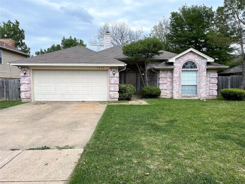 1514 Warwick Dr, Mansfield, TX, 76063-3391 | Card Image