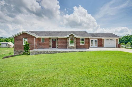 34304 Stagecoach Rd, Glade Spring, VA, 24340-5164 | Card Image