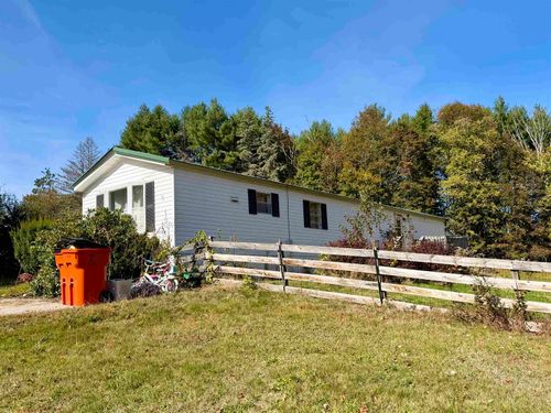 75 Concord Hill Road, Pittsfield, NH, 03263 | Card Image
