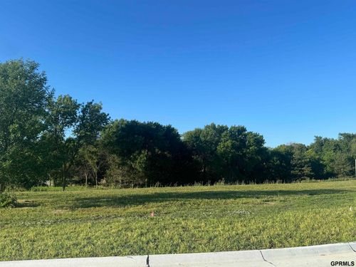1905 Willow Lane, Crete, NE, 68333 | Card Image