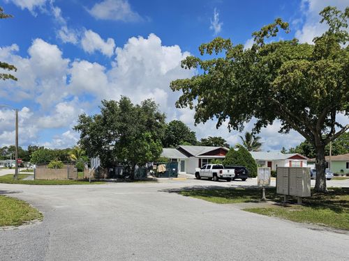 773 E Ilene Rd Road E, West Palm Beach, FL, 33415 | Card Image