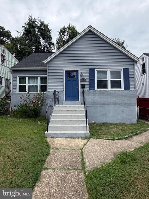6126 Otis St, Landover, MD, 20785-1036 | Card Image