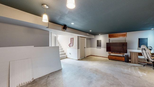 Basement | Image 35