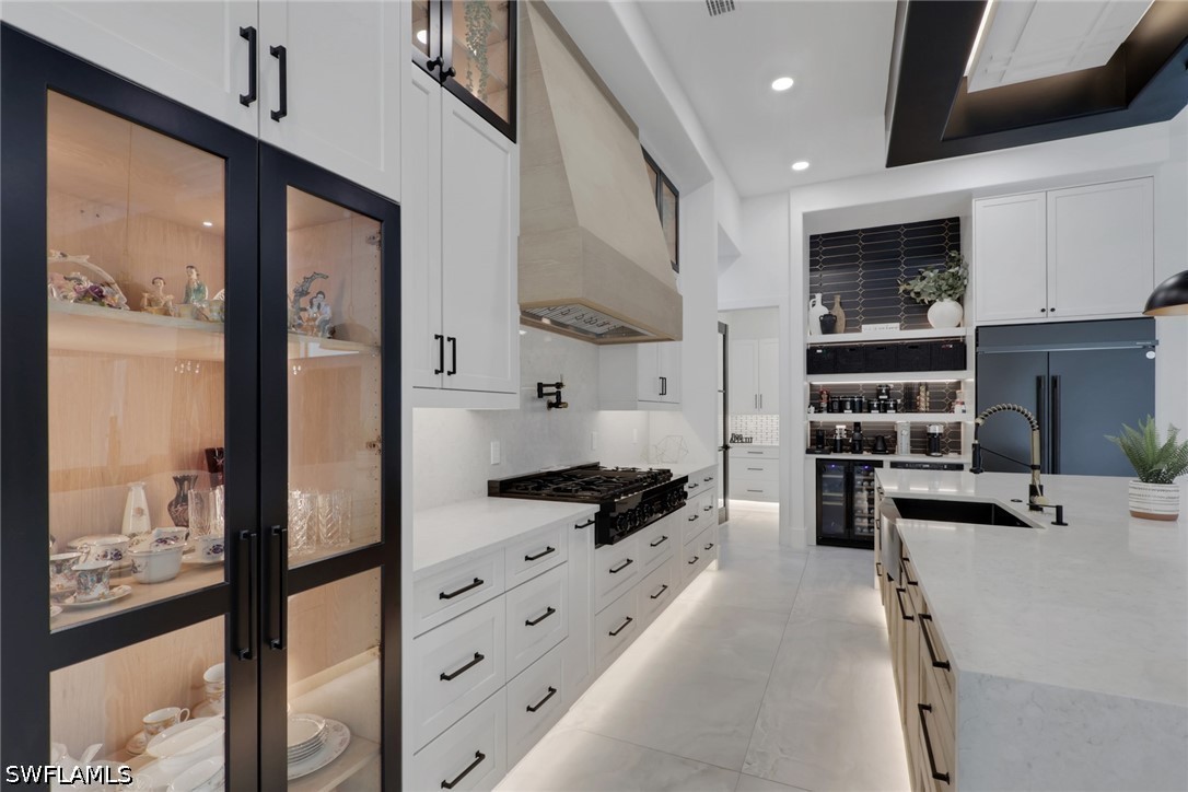 Residential in Naples 4