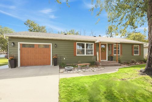 1028 22nd Ave N, Saint Cloud, MN, 56303-2505 | Card Image