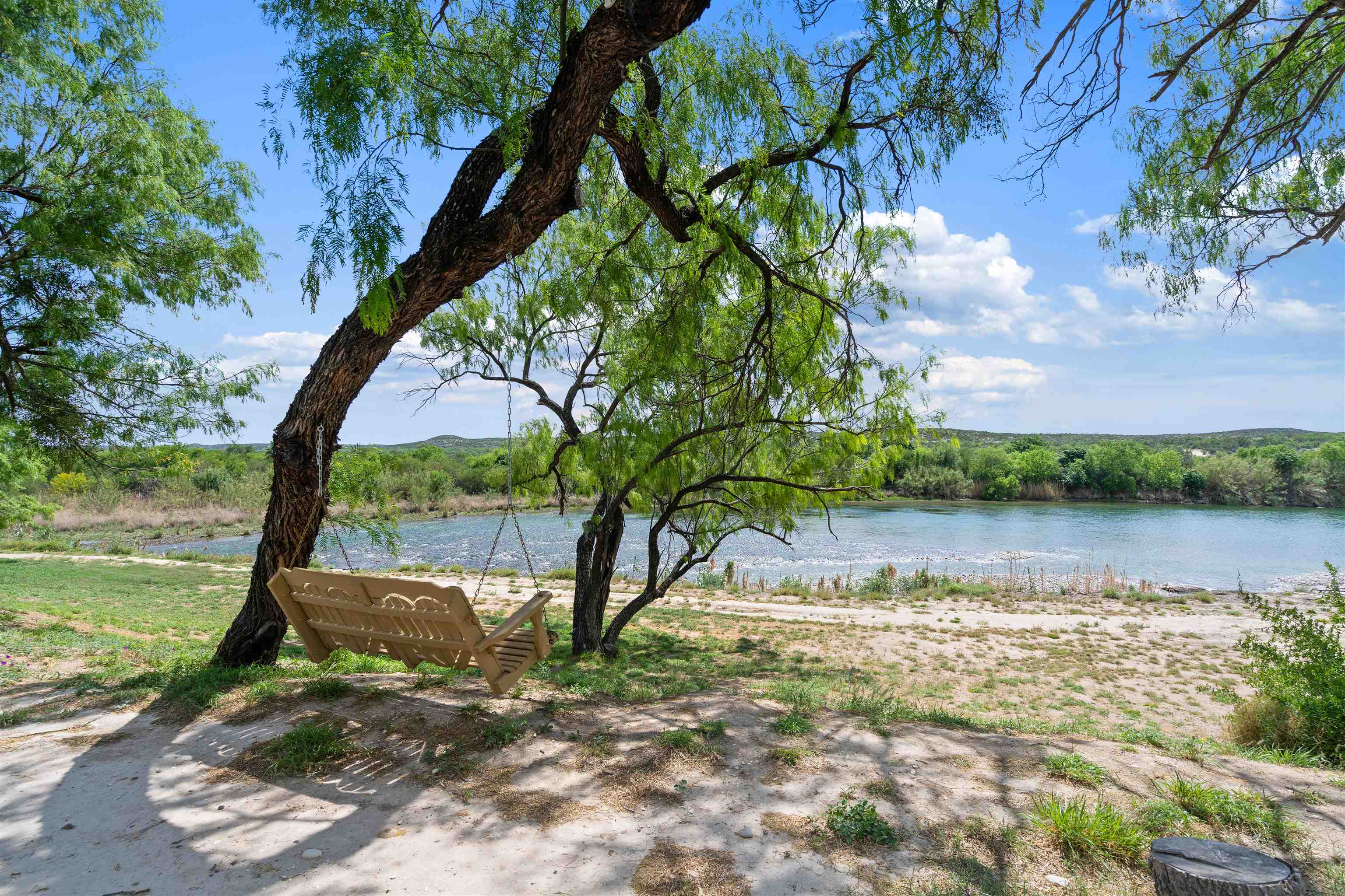 Land in Del Rio