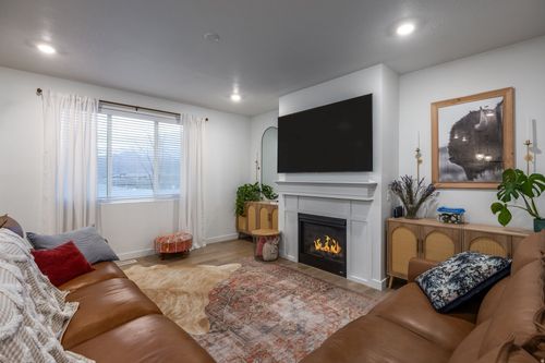 5189 N Willow Tree Rd, Eagle Mountain, UT, 84005-5831 | Card Image