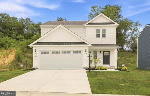462 Ludgate Mnr, FALLING WATERS, WV, 25419-1848 | Card Image