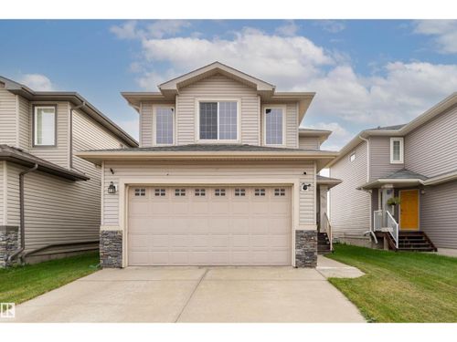 5305 45 St, Bruderheim, AB, T0B0S0 | Card Image