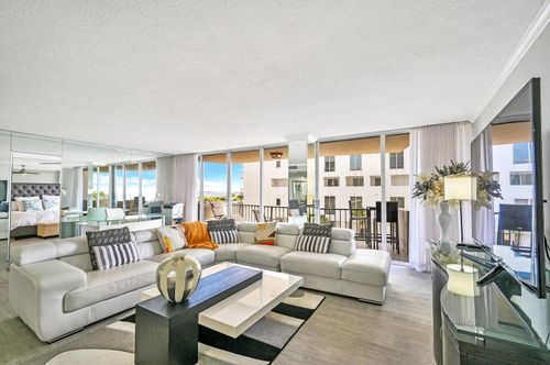 apt-1-405-4200 N Ocean Dr, Riviera Beach, FL, 33404-2818 | Card Image