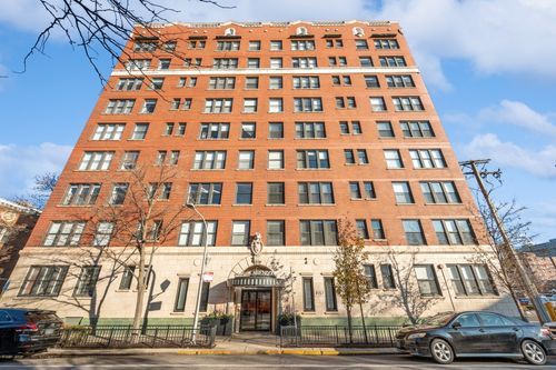 304-4157 N Clarendon Ave, Chicago, IL, 60613-2238 | Card Image