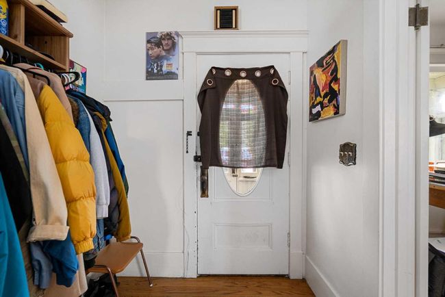 527 20 Avenue Sw, House other with 3 bedrooms, 1 bathrooms and 1 parking in Calgary AB | Image 7