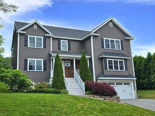34 Fieldstone Dr, Burlington, MA, 01803-4213 | Card Image