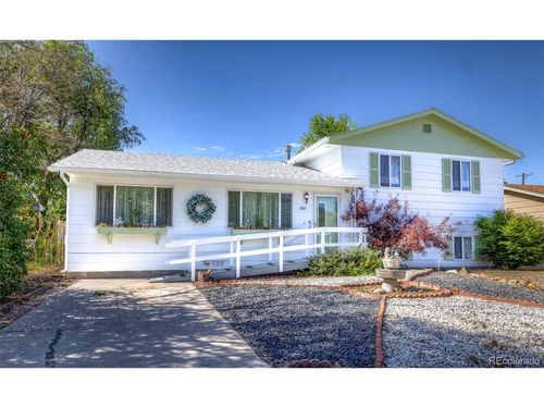 2527 E Caramillo St, Colorado Springs, CO, 80909-3063 | Card Image