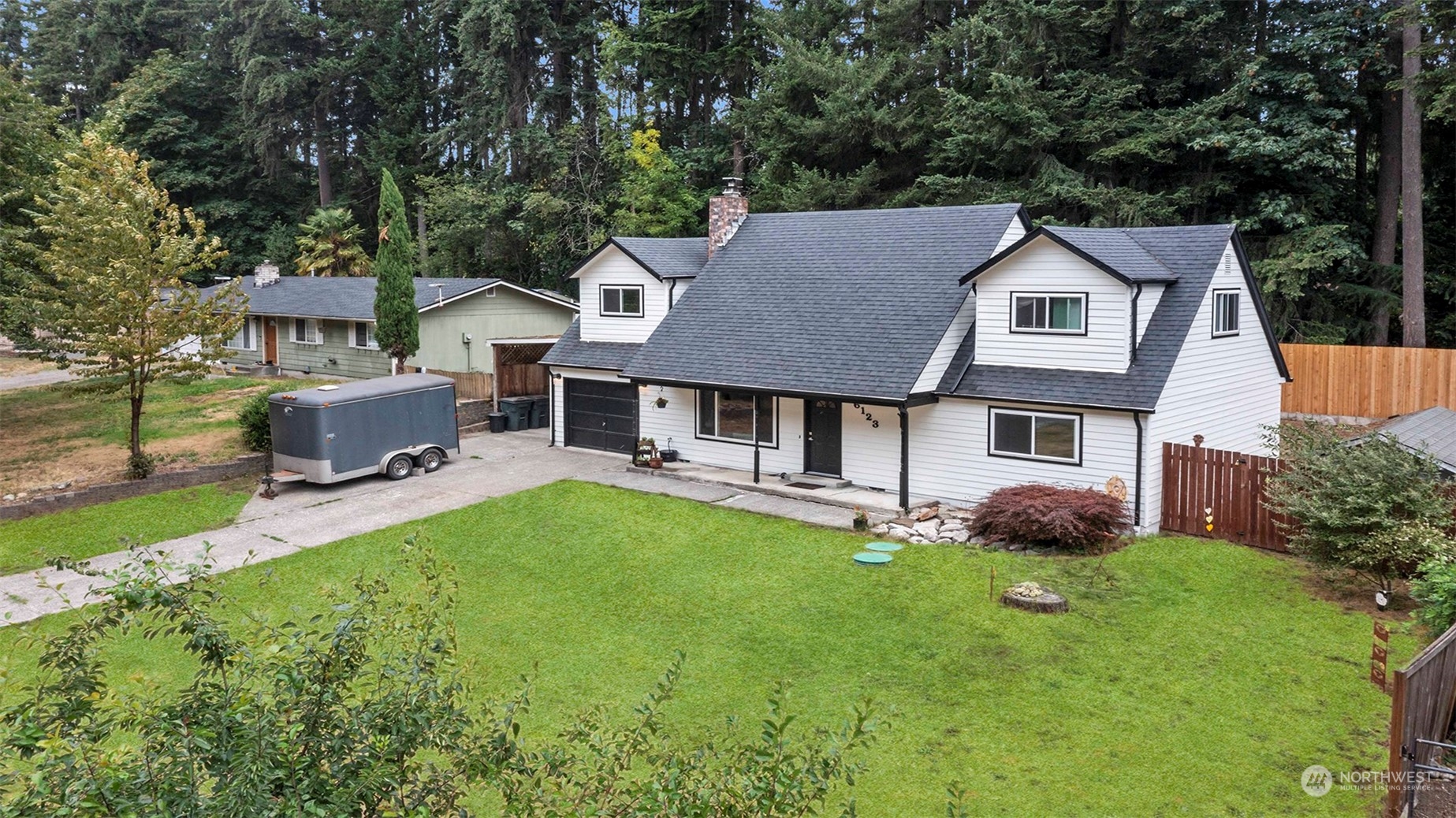 189th Avenue Ct, Lake Tapps, WA 98391
