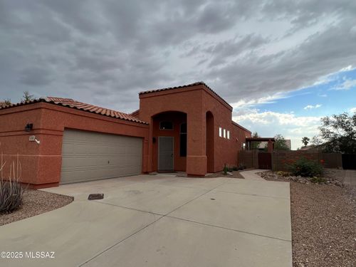8356 S Camino Sierra Rincon, Tucson, AZ, 85747-5166 | Card Image