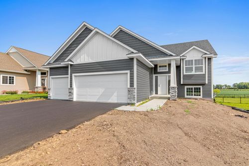 2617 213th St W, Farmington, MN, 55024-1296 | Card Image