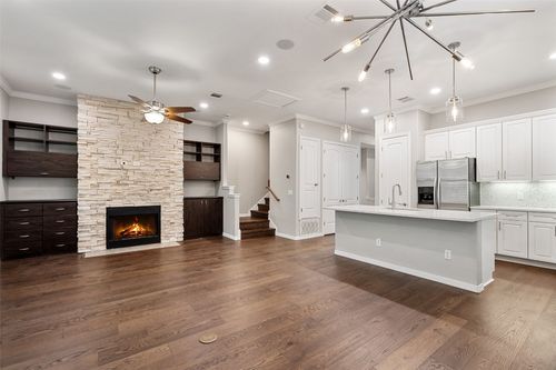apt-42-1115 Kinney Ave, Austin, TX, 78704-2163 | Card Image
