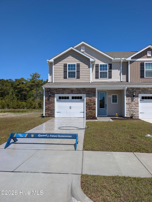 83 Commons View Dr, Hampstead, NC, 28443-1047 | Card Image