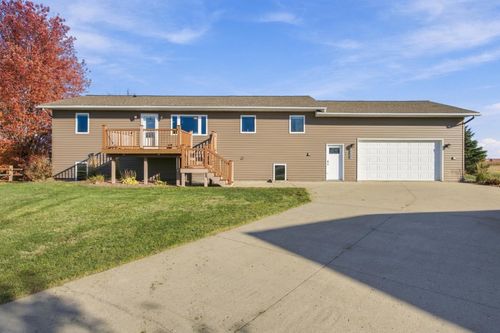 310 Jefferson Ct, Breckenridge, MN, 56520-2205 | Card Image