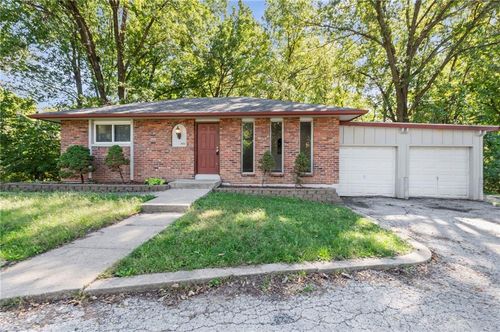 5711 Nw Lilac Ct, Kansas City, MO, 64151-2839 | Card Image