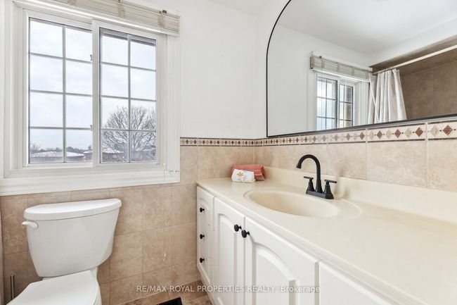 15 Woodward Cres, House other with 3 bedrooms, 2 bathrooms and 3 parking in Ajax ON | Image 14