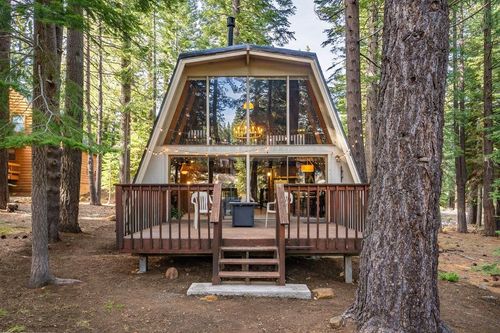 16845 Northwoods Blvd, Truckee, CA, 96161-6539 | Card Image