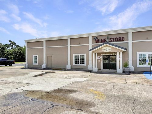 4402 Nelson Rd, Lake Charles, LA, 70605-4122 | Card Image