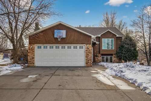 4076 States Ave, Eagan, MN, 55123-1592 | Card Image