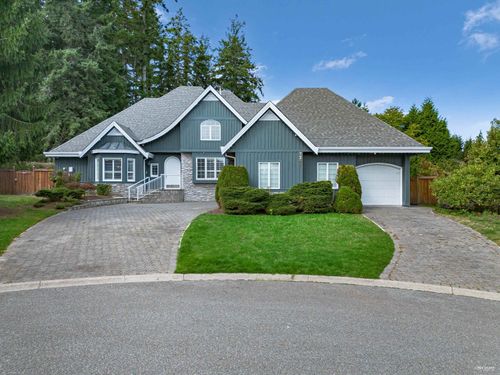 2233 134 St, Surrey, BC, V4A9T9 | Card Image