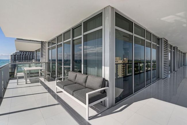 S-1401 - 3737 Collins Ave, Condo with 3 bedrooms, 2 bathrooms and null parking in Miami Beach FL | Image 6