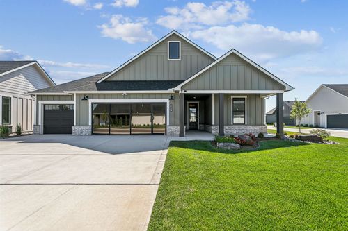 4534 N Sandkey St, Wichita, KS, 67204-3301 | Card Image