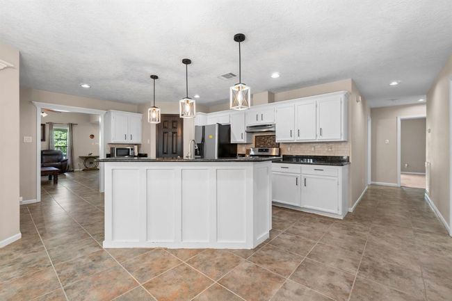 Kitchen | Image 14