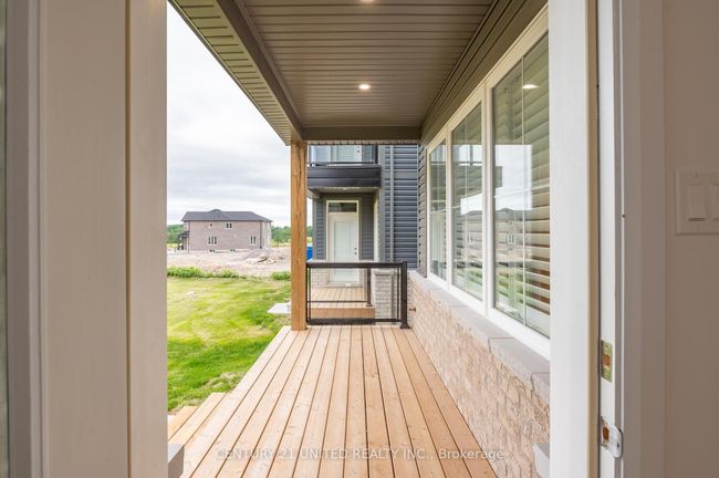 323 Mullighan Gdns, House other with 4 bedrooms, 4 bathrooms and 2 parking in Peterborough ON | Image 14