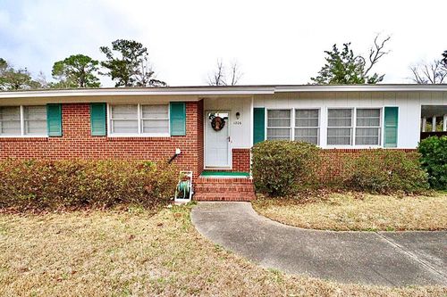 1206 Mcree Dr, Valdosta, GA, 31602-2715 | Card Image