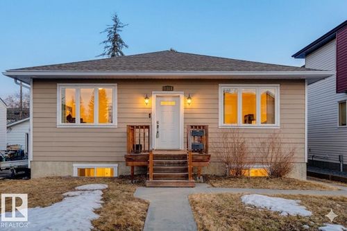 11118 72 Ave Nw, Edmonton, AB, T6G0B2 | Card Image
