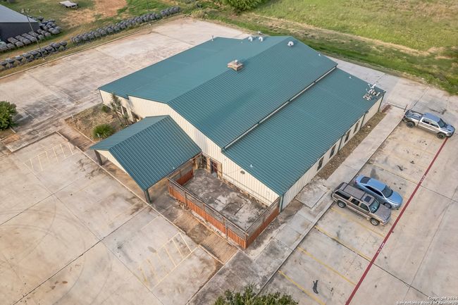 410 S Interstate 35, Home with 0 bedrooms, 0 bathrooms and null parking in Pearsall TX | Image 18