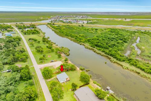1927 Duncan Dr, Oyster Creek, TX, 77541-8802 | Card Image
