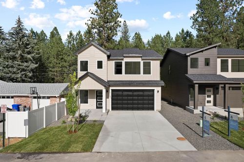 1215 S Radio Ln, Spokane Valley, WA, 99212-1427 | Card Image