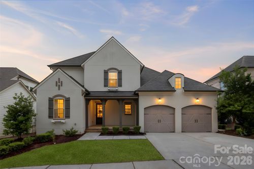 8624 Robbins Crescent Dr, Cornelius, NC, 28031-5624 | Card Image