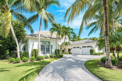 6978 Se Harbor Circle, House other with 4 bedrooms, 4 bathrooms and 3 parking in Stuart FL | Image 3