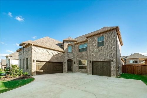 305 Featherstone Dr, Rockwall, TX, 75087-6587 | Card Image