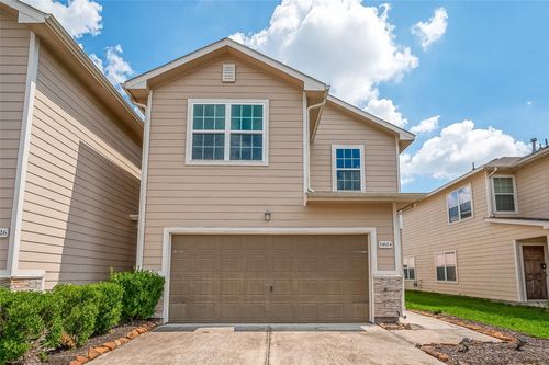 11624 Abloom Way, Houston, TX, 77066-1037 | Card Image