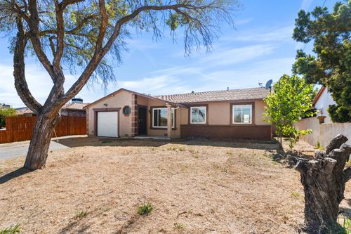 2019 Ethan Way, Sacramento, CA, 95825 | Card Image