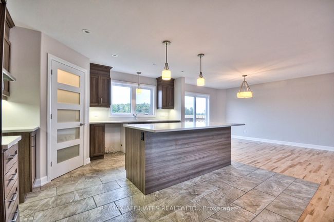 619 Geneva Cres, House other with 4 bedrooms, 3 bathrooms and 3 parking in Embrun ON | Image 8