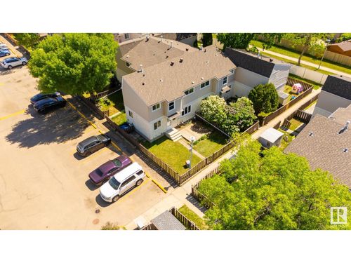 3F Clareview Villge Nw, Edmonton, AB, T5A3P2 | Card Image