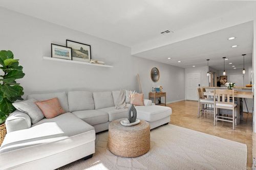 unit-15-13803 Pinkard Way, El Cajon, CA, 92021-1964 | Card Image