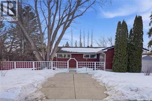 414 Preston Ave S, Saskatoon, SK, S7H2V2 | Card Image