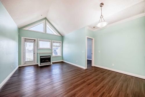 308-11170 30 Street Sw, Calgary, AB, T2W6J2 | Card Image